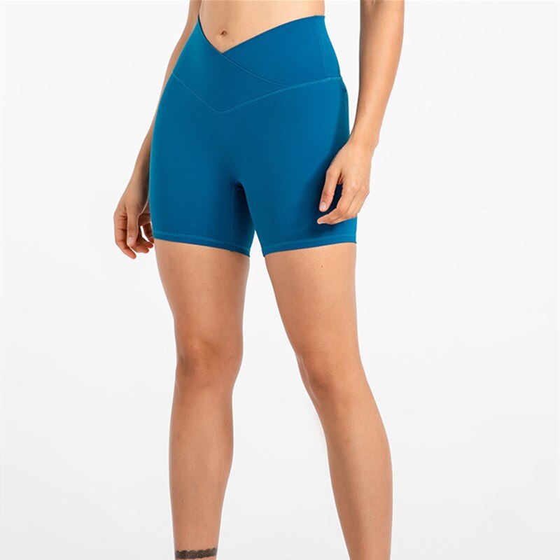 Crossover shorts